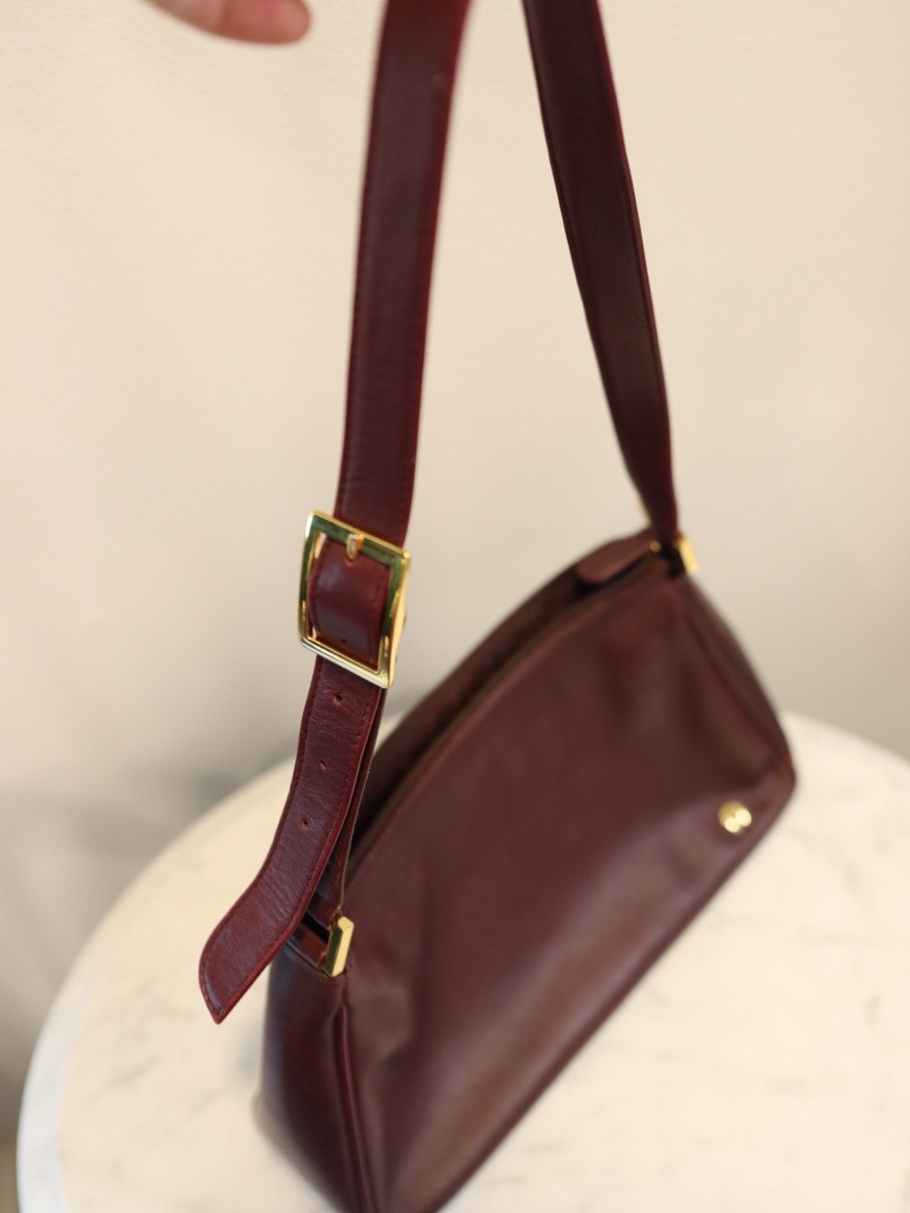 Etienne Aigner Oxblood Leather Shoulder Bag with Gold Hardware - Picture 8 of 9